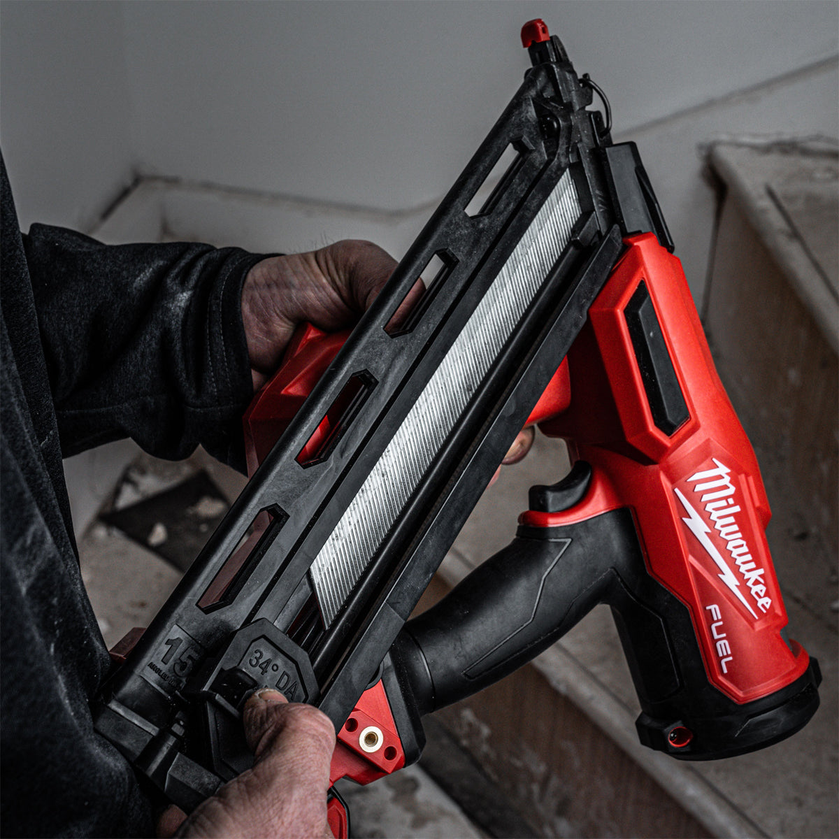 Milwaukee M18FN15GA-0 18V Brushless Angled Finish Nailer 15Ga Body Only 4933478091 - MonkeyTools
