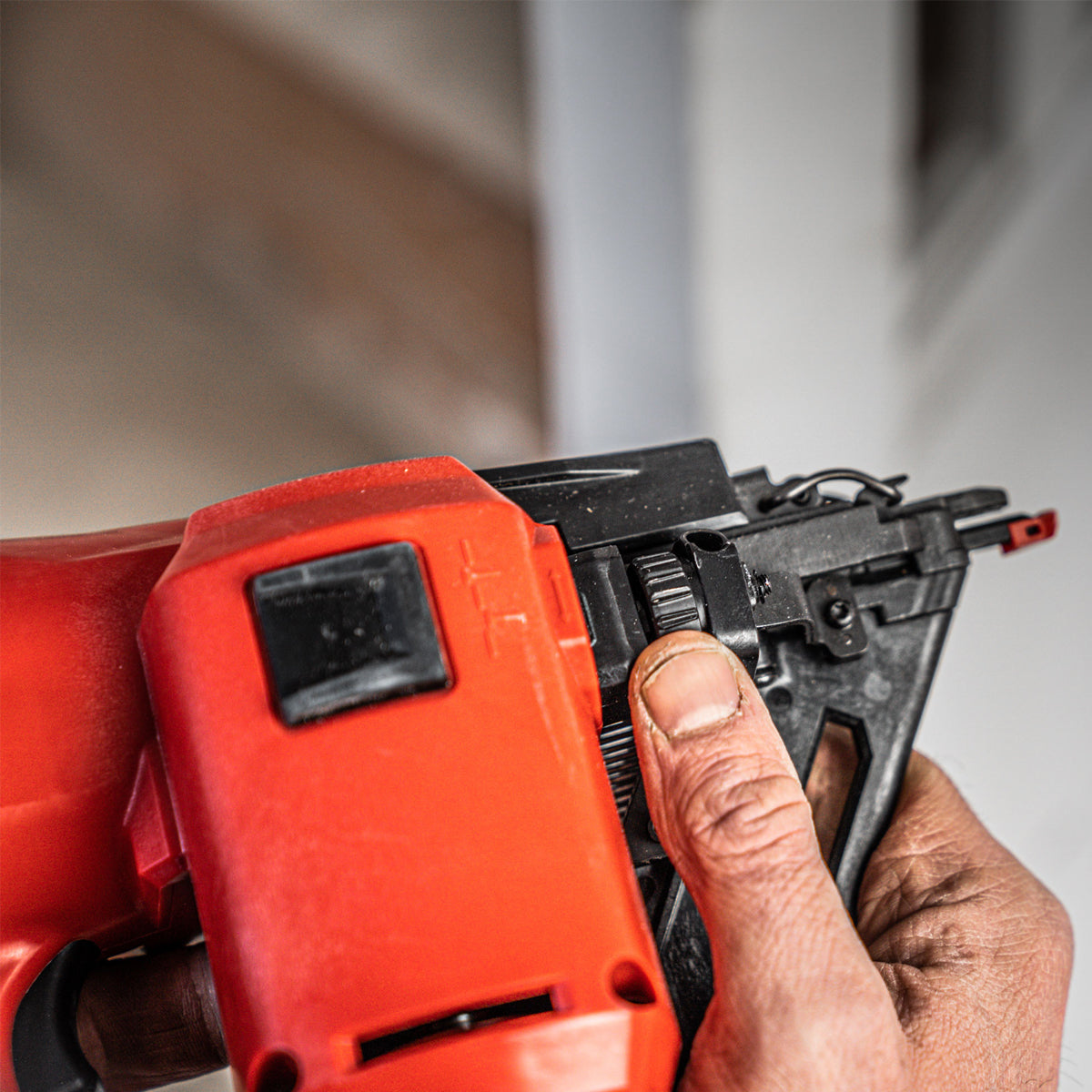 Milwaukee M18FN15GA-0 18V Brushless Angled Finish Nailer 15Ga with 2 x 5.0Ah Battery - MonkeyTools
