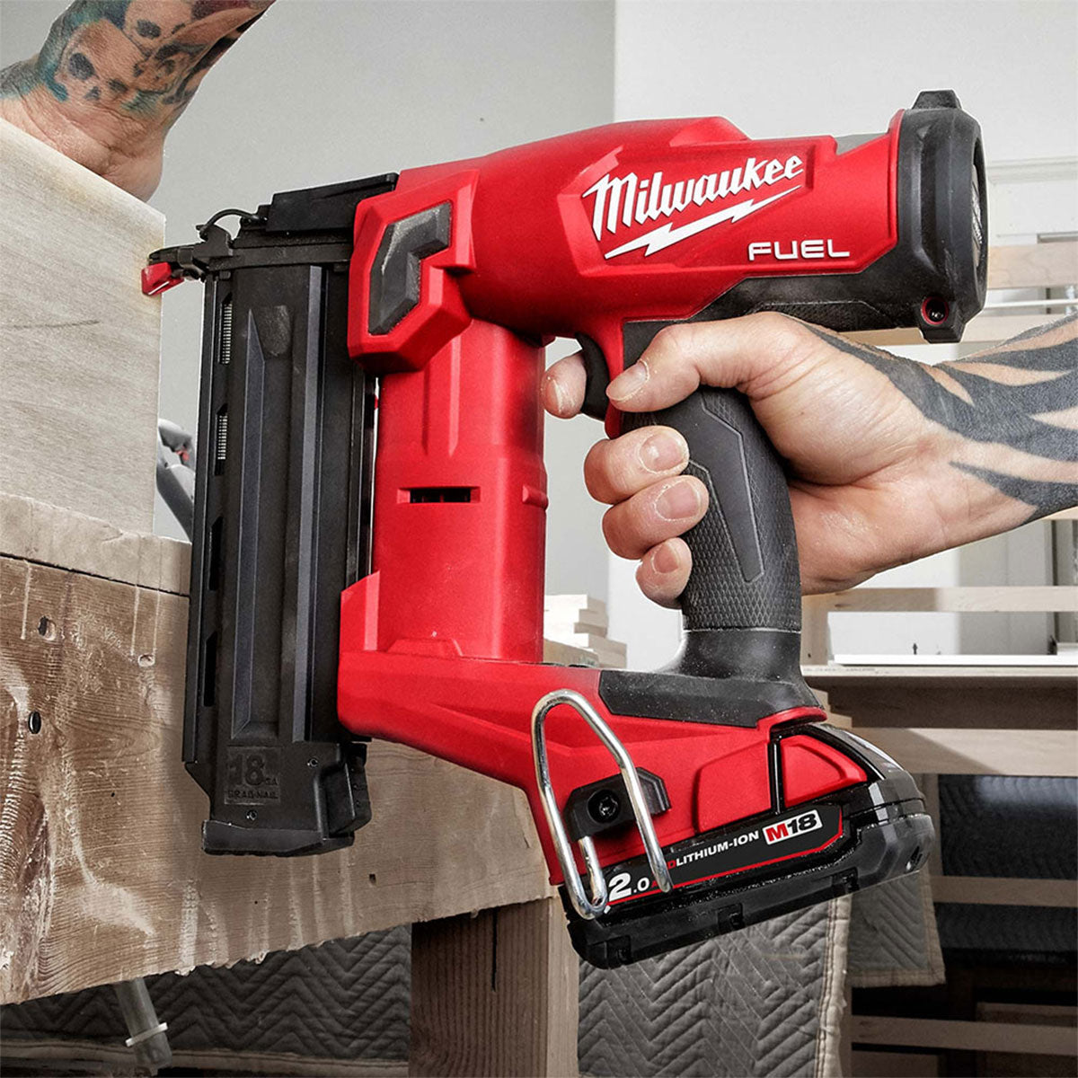 Milwaukee M18FN18GS-202X 18V FUEL Brushless Straight Finish Nailer 18G with 2 x 2.0Ah Battery, Charger & Case 4933471408 - MonkeyTools