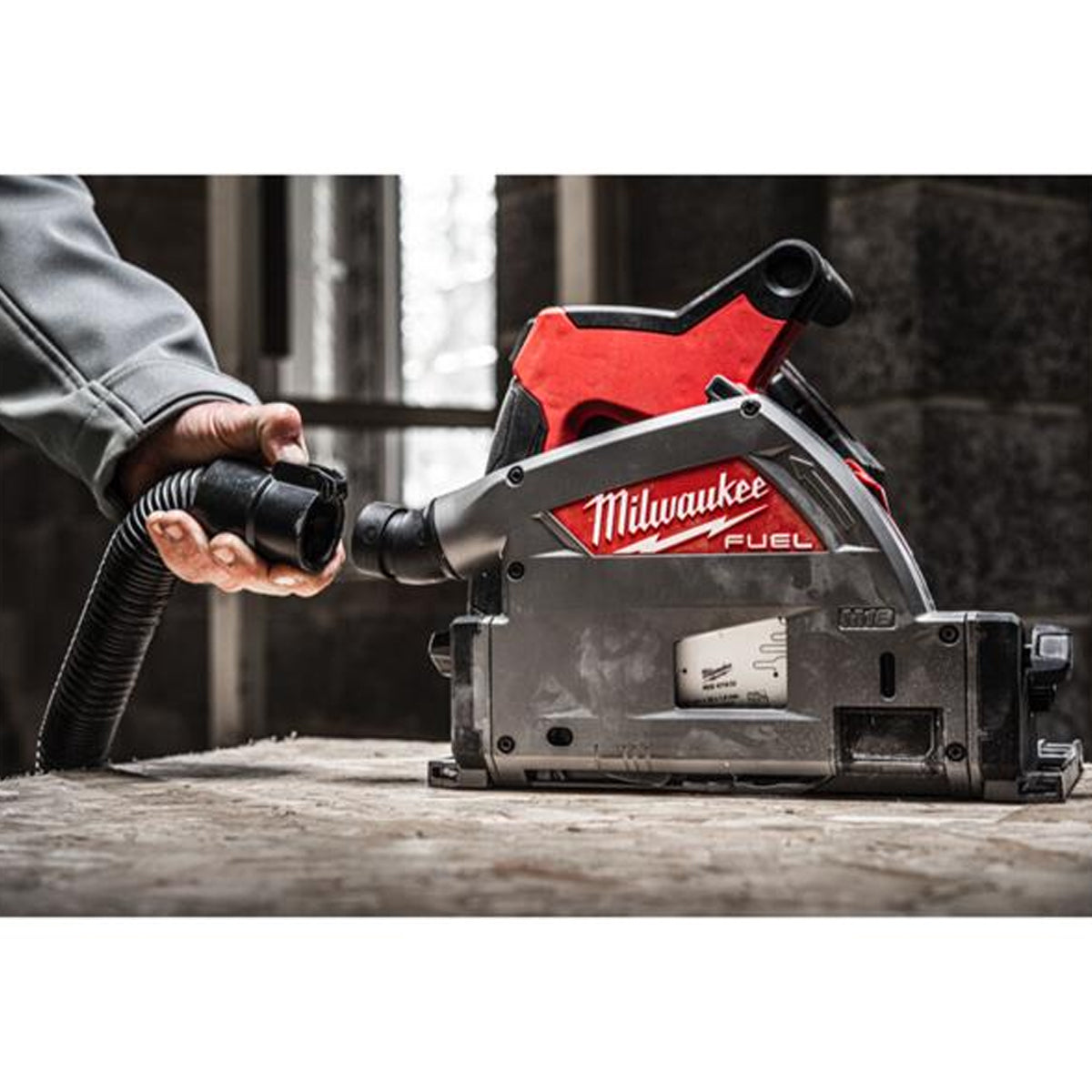 Milwaukee M18FPS55-552P 18V Fuel Brushless 55mm Plunge Saw with 2 x 5.5Ah Battery 4933478779 - MonkeyTools
