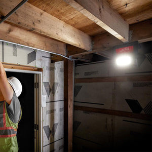 Milwaukee M18HOAL-0 18V High Output Area Light with 1 x 5.0Ah Battery & Charger - MonkeyTools