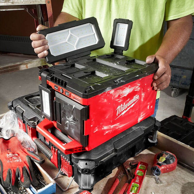 Milwaukee M18POALC-0 18V Packout Area Light & Charger Body Only 4933479583 - MonkeyTools