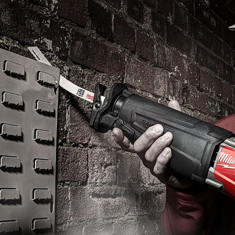 Milwaukee 48005184 Metal Reciprocating Saw Sawzall Blades 18TPI Pack of 5 150mm - MonkeyTools