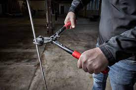 Milwaukee 4932464826 24 Bolt Cutters with Forged Steel Blades - MonkeyTools