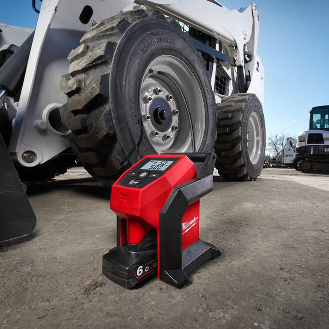 MILWAUKEE M12 BI-0 12V SUB COMPACT INFLATOR BODY ONLY - MonkeyTools