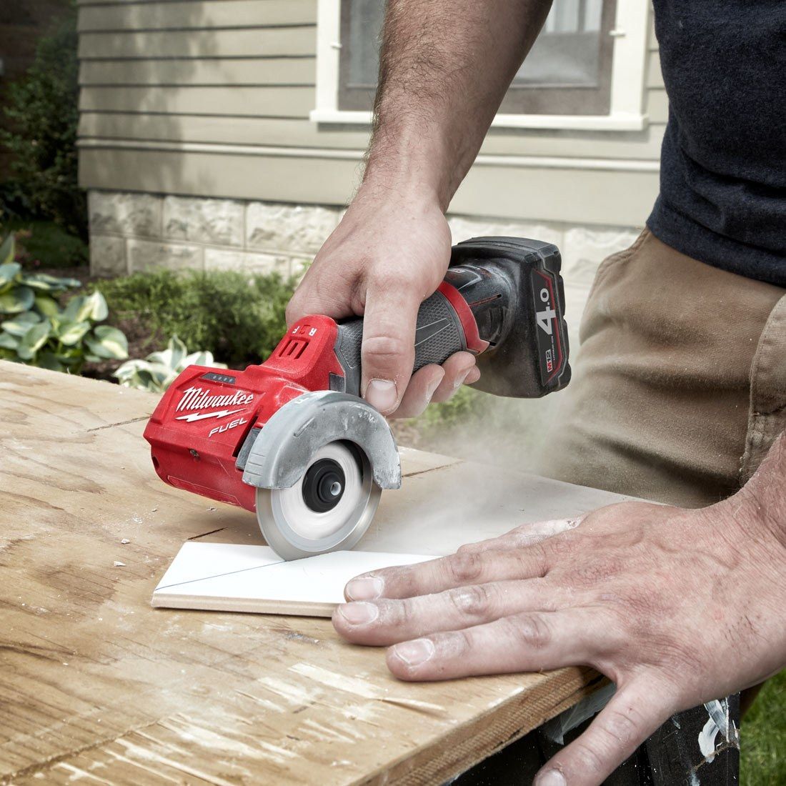 MILWAUKEE M12 FUEL FCOT-0 12V 76MM BRUSHLESS MULTI MATERIAL CUT OFF TOOL ANGLE GRINDER BODY ONLY - MonkeyTools