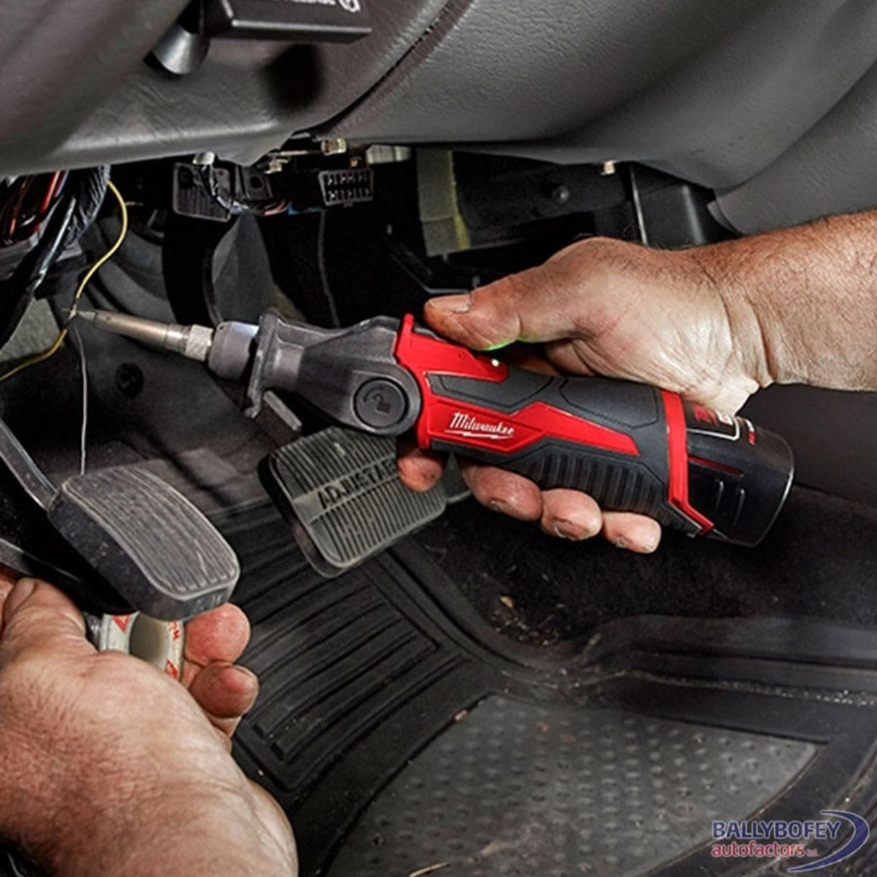 MILWAUKEE M12 SI-0 12V SUB COMPACT SOLDERING IRON BODY ONLY - MonkeyTools