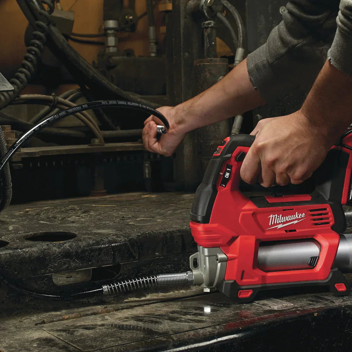 Milwaukee M18 FPP2AI-502B 18V Impact Wrench & Grease Gun Powerpack 4933472104 - MonkeyTools