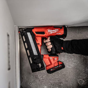 MILWAUKEE M18 FUEL FN16GA-0X 18V 16 GAUGE ANGLED FINISH NAILER BODY ONLY - MonkeyTools