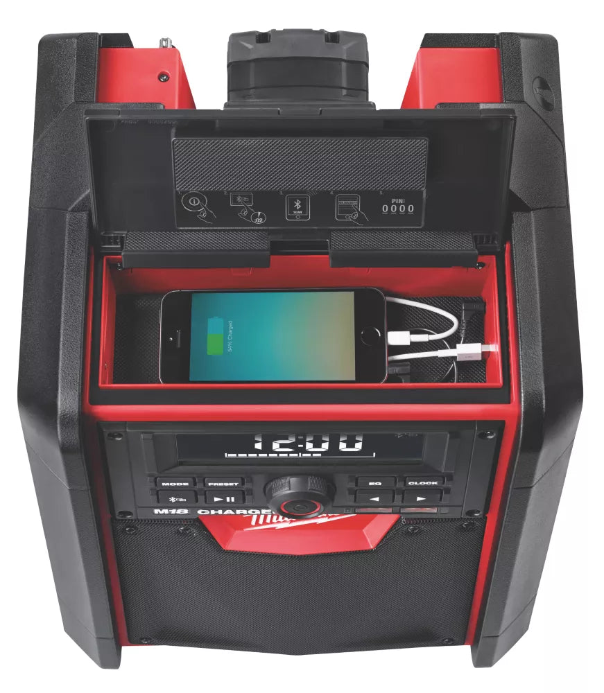 MILWAUKEE M18 RC-0 230V OR 18V AM / FM SITE RADIO - MonkeyTools