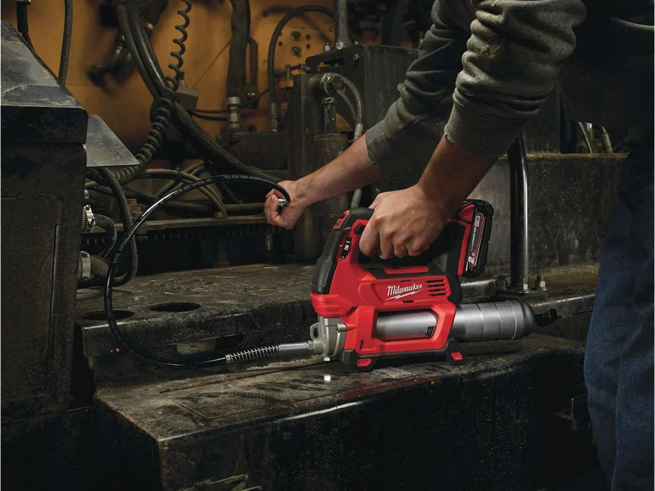 Milwaukee M18GG-0 18V M18 Cordless Grease Gun Body only 4933440493 - MonkeyTools