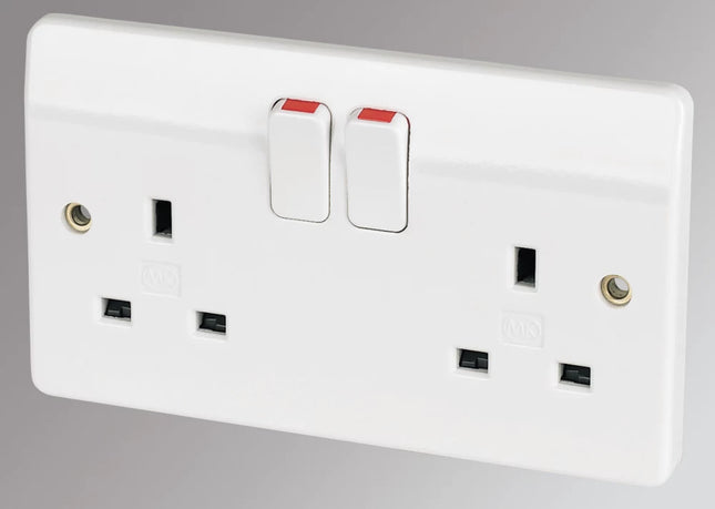 MK LOGIC PLUS 13A 2-GANG DP SWITCHED PLUG SOCKET WHITE - MonkeyTools