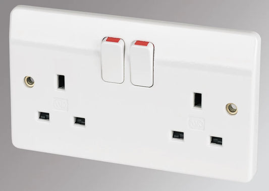 MK LOGIC PLUS 13A 2-GANG DP SWITCHED PLUG SOCKET WHITE - MonkeyTools