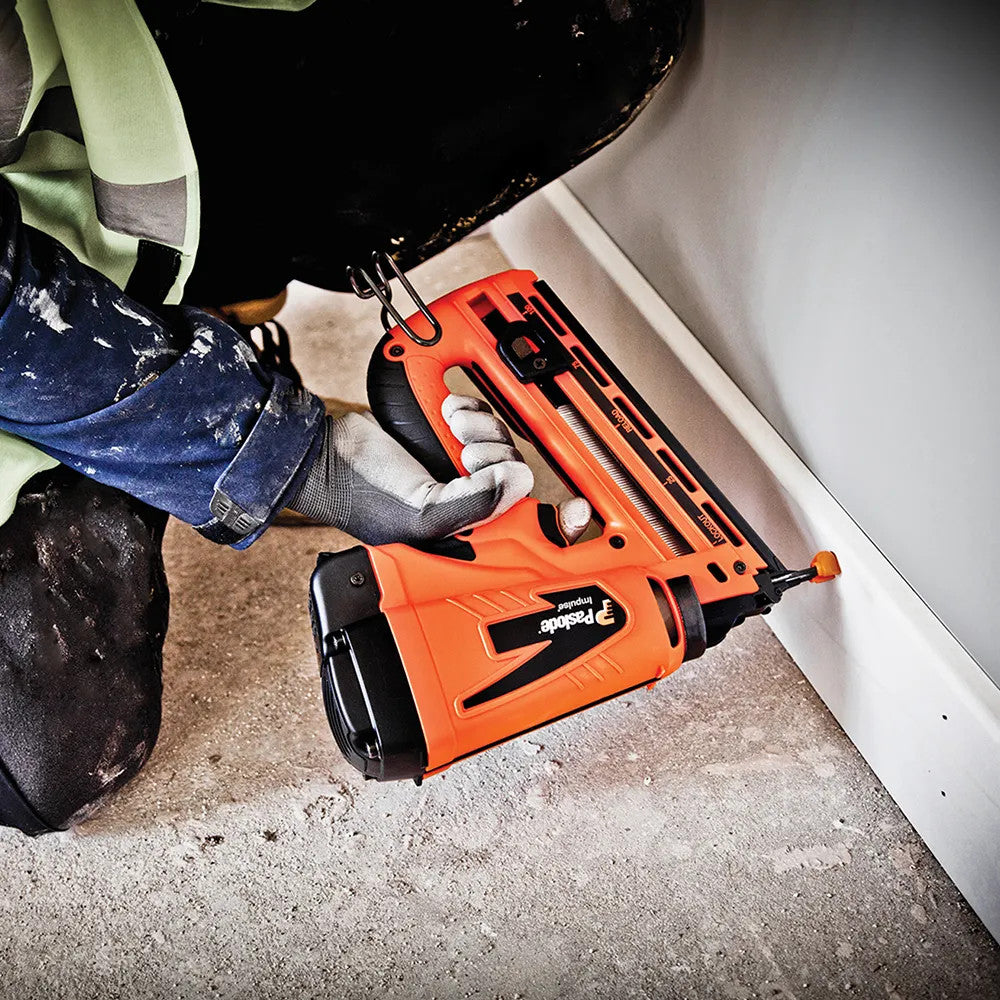 Paslode IM65 7.4V Straight Second Fix Finishing Nail Gun 2 x 2.1Ah Battery Charger & Bag - MonkeyTools