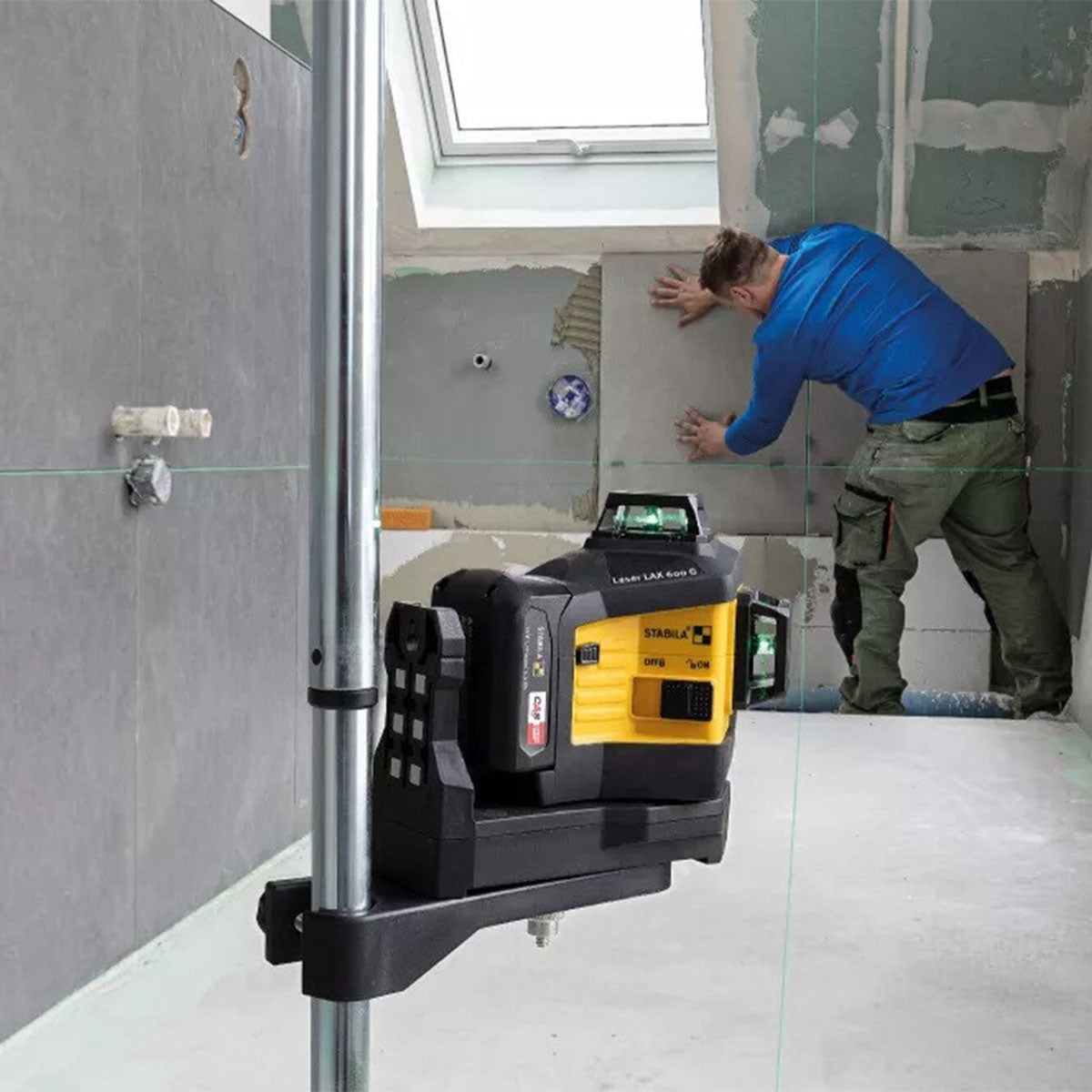 Stabila STB-LAX600GB 12V Green Multi-line Laser With 1 x 2.0Ah CAS Battery, Charger & Case - MonkeyTools
