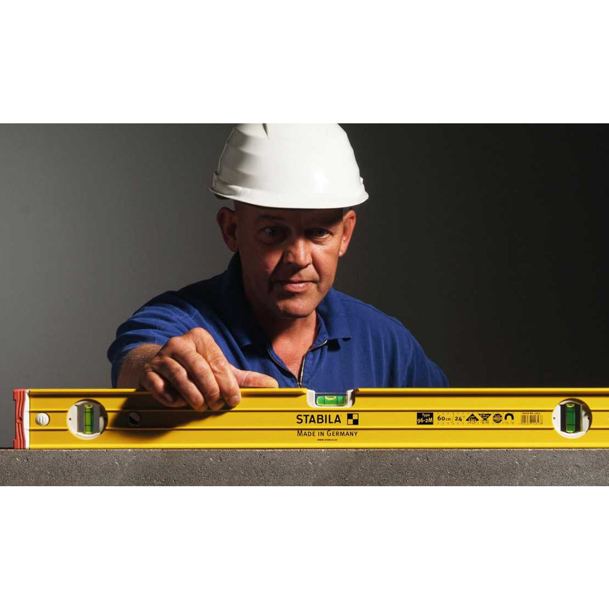 Stabila STB96260 96-2 60cm / 24in Double Plumb Ribbed Box Section Level - 15226 - MonkeyTools