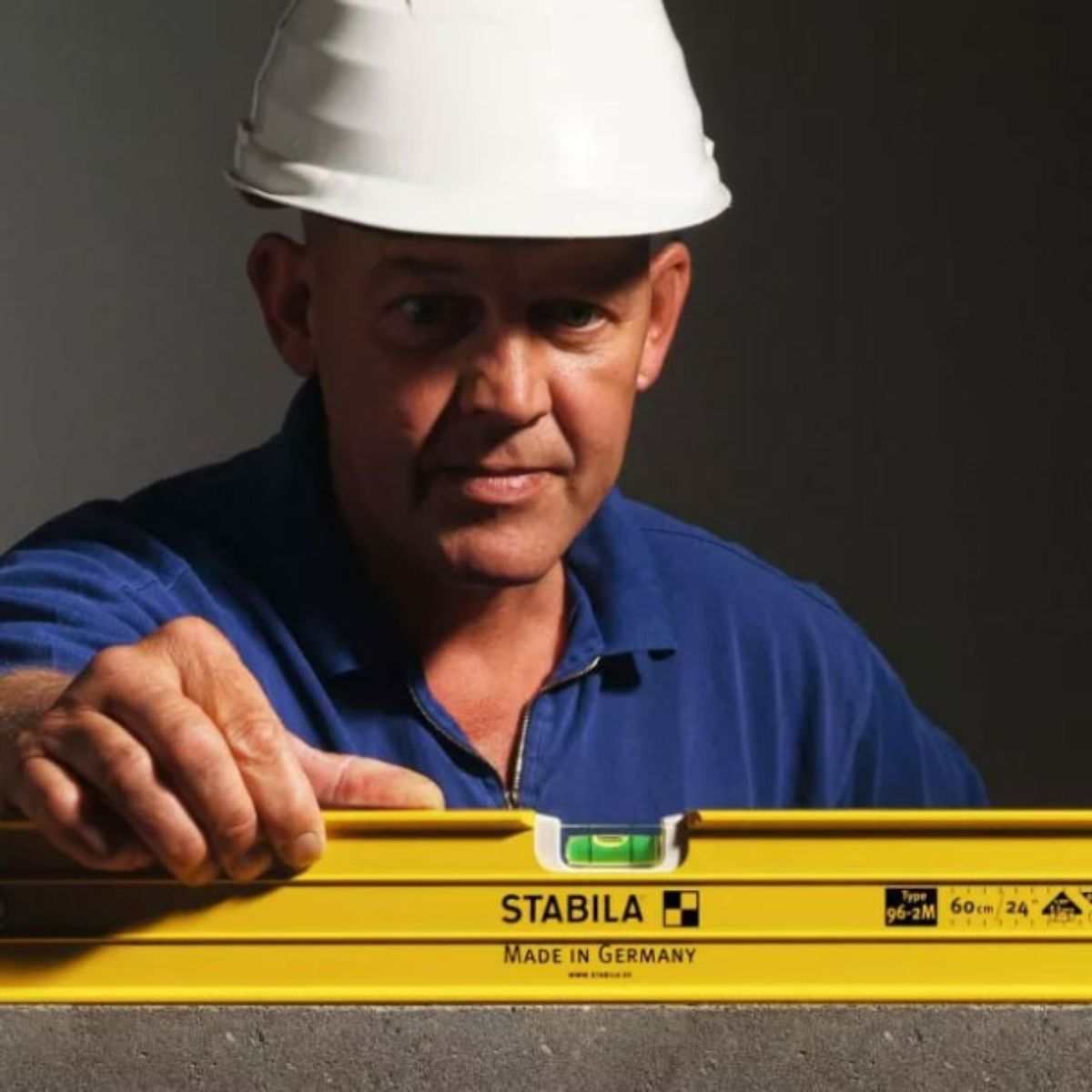 Stabila STB96M280 80"/200cm 96-M-2 3 Vial Magnetic Spirit Level - 15858 - MonkeyTools