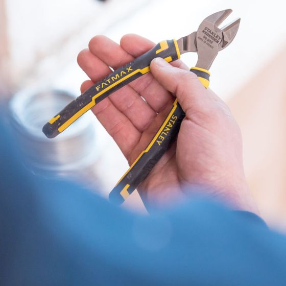 STANLEY 0-89-858 FATMAX 160MM DIAGONAL CUTTING PLIERS - MonkeyTools