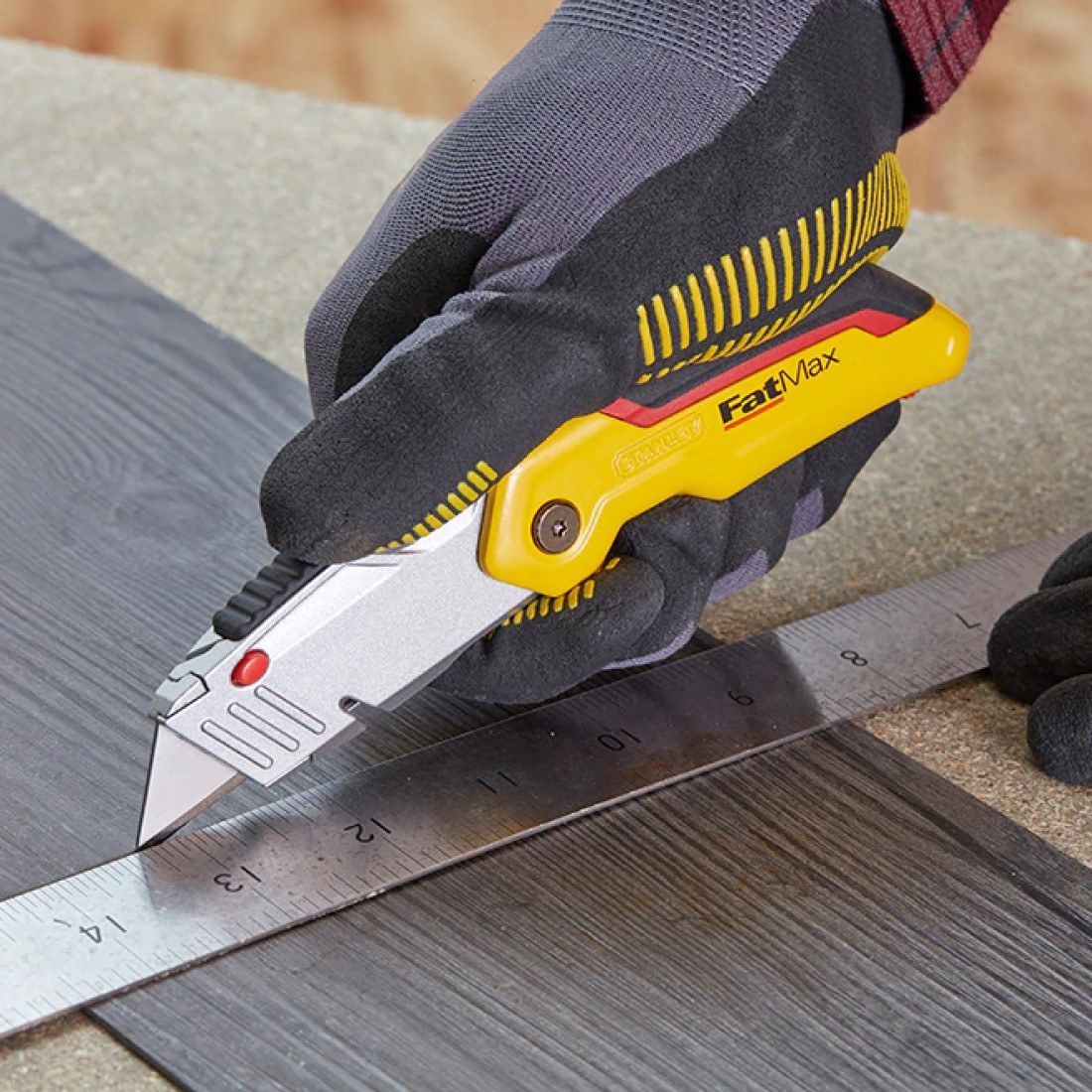 STANLEY FATMAX 0-10-825 RETRACTABLE FOLDING UTILITY KNIFE INC 3X BLADES - MonkeyTools