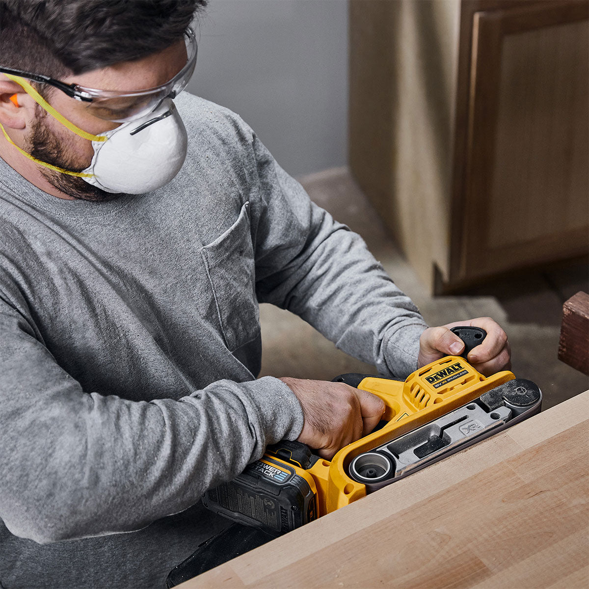 Dewalt DCW220NT 18V XR Brushless 75mm Belt Sander Body Only with TSTAK Case - MonkeyTools